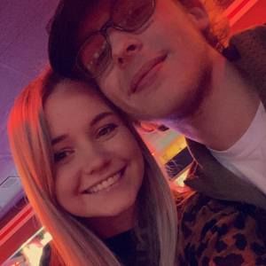 Meet your Posher, Skyler